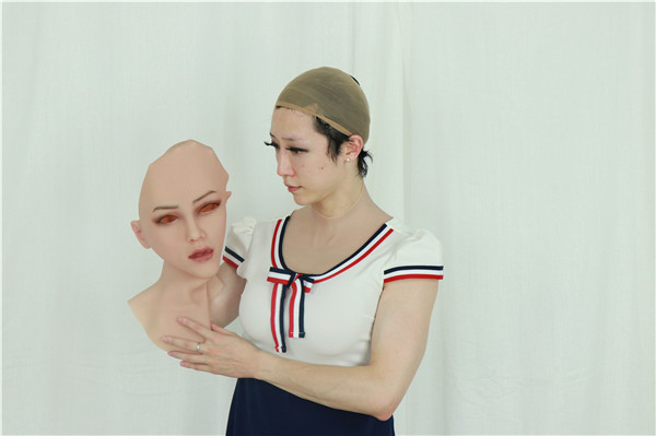 新品登場！！！数量限定　フィメールマスク　恵子チャン　30歳未満の魅力　女性が一番美しい年齢　セクシーな鎖骨　メイク付き　超リアル　フェイススキン-6
