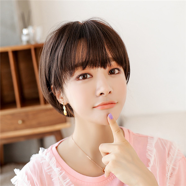 ヘアボブスタイル　大人可愛いウィッグ　自然黒髪　長さ28ｃｍ　人工頭皮　耐熱　ネット付き　軽い　質感自然　日常カツラ　変装用小物-2
