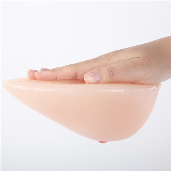 超便利のシリコンバスト　左右2個　A-Ncup　貼り付ける/貼り付けないタイプ　四つの肌色　女装初体験　豊胸　CD　変装用　CPが高い　術後用人工乳房　サイズ多様　女装胸　おススメ-9