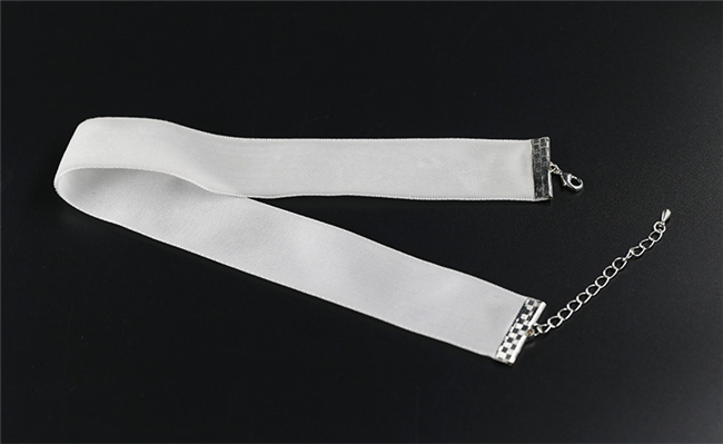 三色あり　鎖骨チョーカー　おしゃれ　ファション　メンズ/レディース兼用　首輪　ネックレス　欧米風　choker　サイズ調節可能　コスチューム用小物　男の娘の首飾り-5