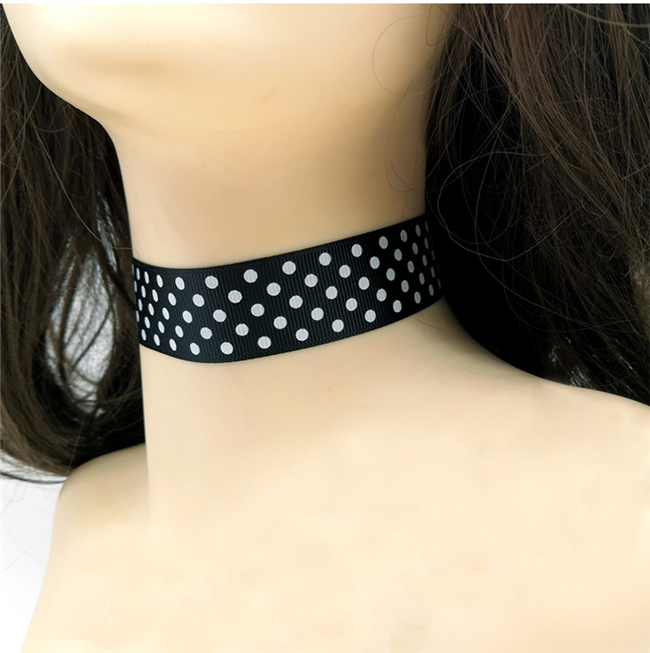 チョーカー　ブラック＆ホワイト水玉模様　首輪　クラシック　魅力　鎖骨choker　サイズ調節可能　シリコンバストの首部分を隠す　男の娘　CD変装用小物　レディース　アクセサリー-2