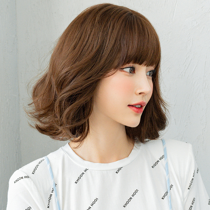 可愛いフルウィッグ　亜麻色　レディース　ミディアム　長さ30cm　人工頭皮　通気性が抜群　ヘアネット付き　自然　普段使い　男の娘　女装体験用ウイッグ　お勧め-4