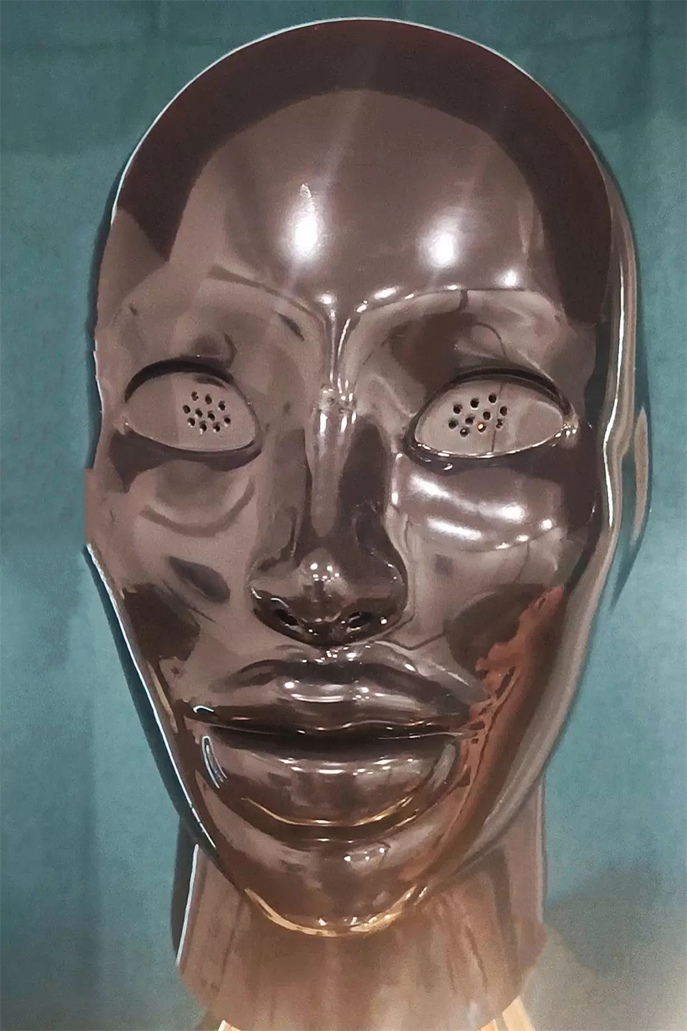SM女王様に変身　ブラック/肌色（赤唇）/肌色（黒唇）　全頭フェイスマスク　頭周り57cm~61cm　耳が無し　シリコン素材　ラテックススーツと組み合わせてご利用をお勧め　フィメールマスク　男女兼用-6