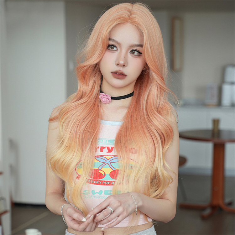オレンジ色　カーリーヘアー　真ん中分け　ロング 　天然パーマ　フルウィッグ　長さ72cm　人工頭皮　小顔　普段使い　ヘアネット付き　通気性が抜群　女装体験用カツラ　お勧め-3
