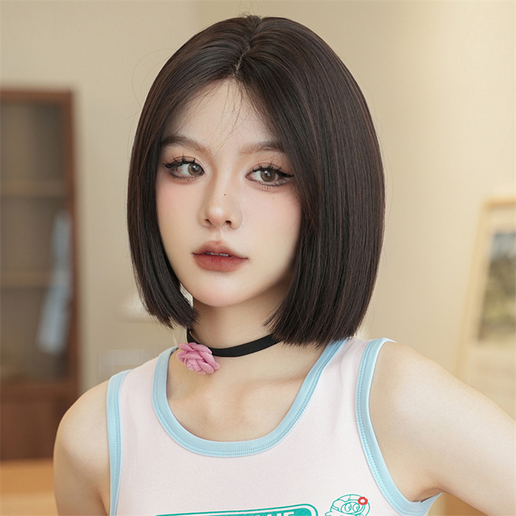 黒茶色　ボブ　ショートカット　真ん中分け 　大人可愛いフルウィッグ　長さ30cm　人工頭皮　小顔　普段使い　ヘアネット付き　通気性が抜群　女装体験用カツラ　お勧め-1