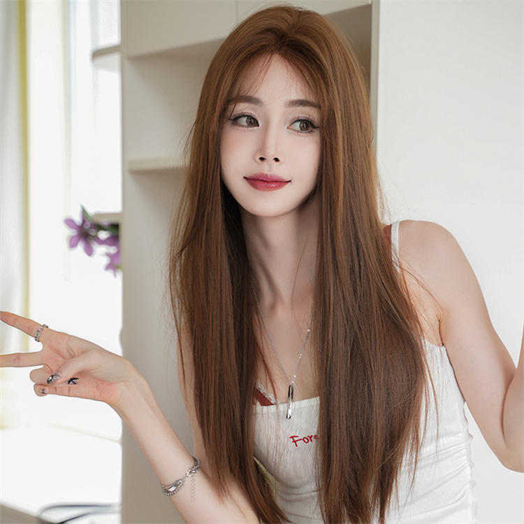茶髪　真ん中分け　ロング　ストレートヘア　大人可愛いフルウィッグ　長さ60cm　人工頭皮　小顔　普段使い　ヘアネット付き　通気性が抜群　女装体験用カツラ　お勧め-2