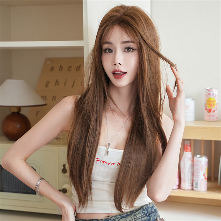 茶髪　真ん中分け　ロング　ストレートヘア　大人可愛いフルウィッグ　長さ60cm　人工頭皮　小顔　普段使い　ヘアネット付き　通気性が抜群　女装体験用カツラ　お勧め-3