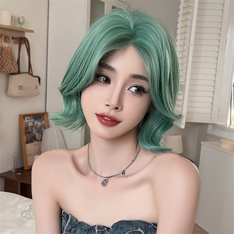 緑色　 ショートカット　天然パーマ 　フルウィッグ　長さ32cm　人工頭皮　小顔　普段使い　ヘアネット付き　通気性が抜群　女装体験用カツラ　お勧め-1