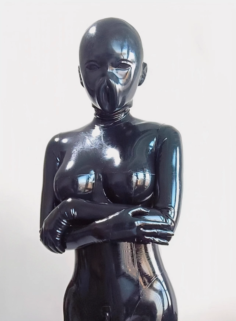 シリコン製マスク　全頭フェイススキン　口部分は女性器模様　ブラック/レッド/ホワイト/ピンク四色選択可能　男女兼用-3