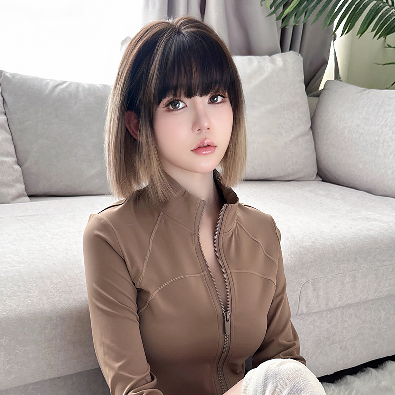 ライト茶色　グラデーション　ストレートヘア　長さ31cm　ショートカット　人工頭皮　自然　ヘアネット付き　レディース　おしゃれ　かつら　通気性が抜群　普段使い　女装体験用カツラ　お勧め-3