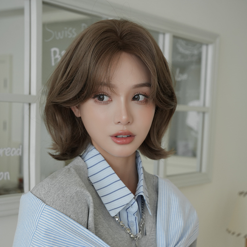 大人気　ライトブラウン　カール　長さ31cm　ショートカット　ふわふわ　人工頭皮　自然　ヘアネット付き　レディース　かつら　通気性が抜群　普段使い　女装体験用カツラ　お勧め-3