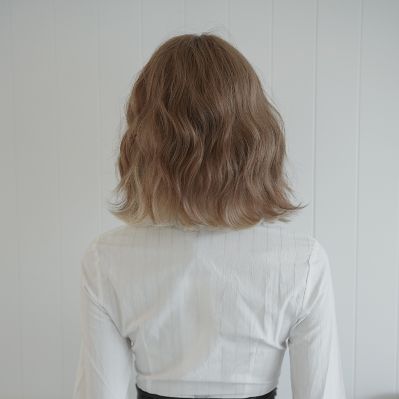 おしゃれ　かつら　ゴールドブラウン　カール　長さ35cm　ショートカット　ふわふわ　人工頭皮　自然　ヘアネット付き　レディース　通気性が抜群　普段使い　女装体験用カツラ　お勧め-5