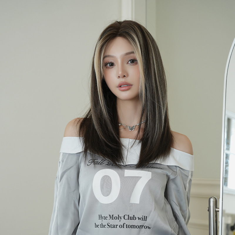 おしゃれ　ライトブラウン＆ブラック　フルウィッグ　長さ54cm　真ん中分け　ストレートヘア　人工頭皮　自然　ヘアネット付き　レディース　かつら　通気性が抜群　普段使い　女装体験用カツラ　お勧め-2