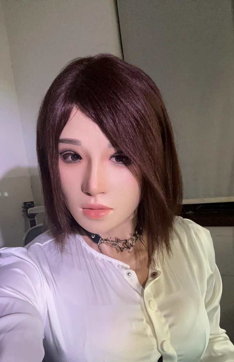アジア美人顔　「若琳」　シリコン制フィメールマスク　フルヘッド　メイク付き　瞳無し　女装グッズ　正規品保証　全国送料無料-1