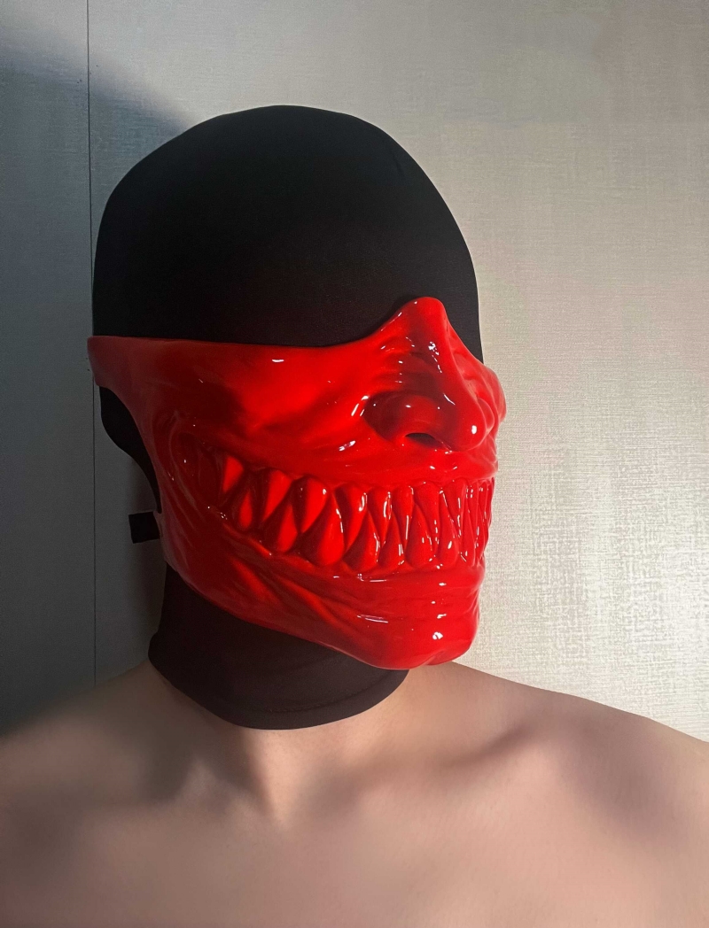 羅刹　悪魔マスク　レッド／ブラック　シリコン素材製　ハロウィン用品　コスプレ変装-1
