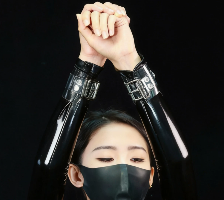 TPU製　首/手飾り　サイズオーダーメイド可能　男女兼用-4