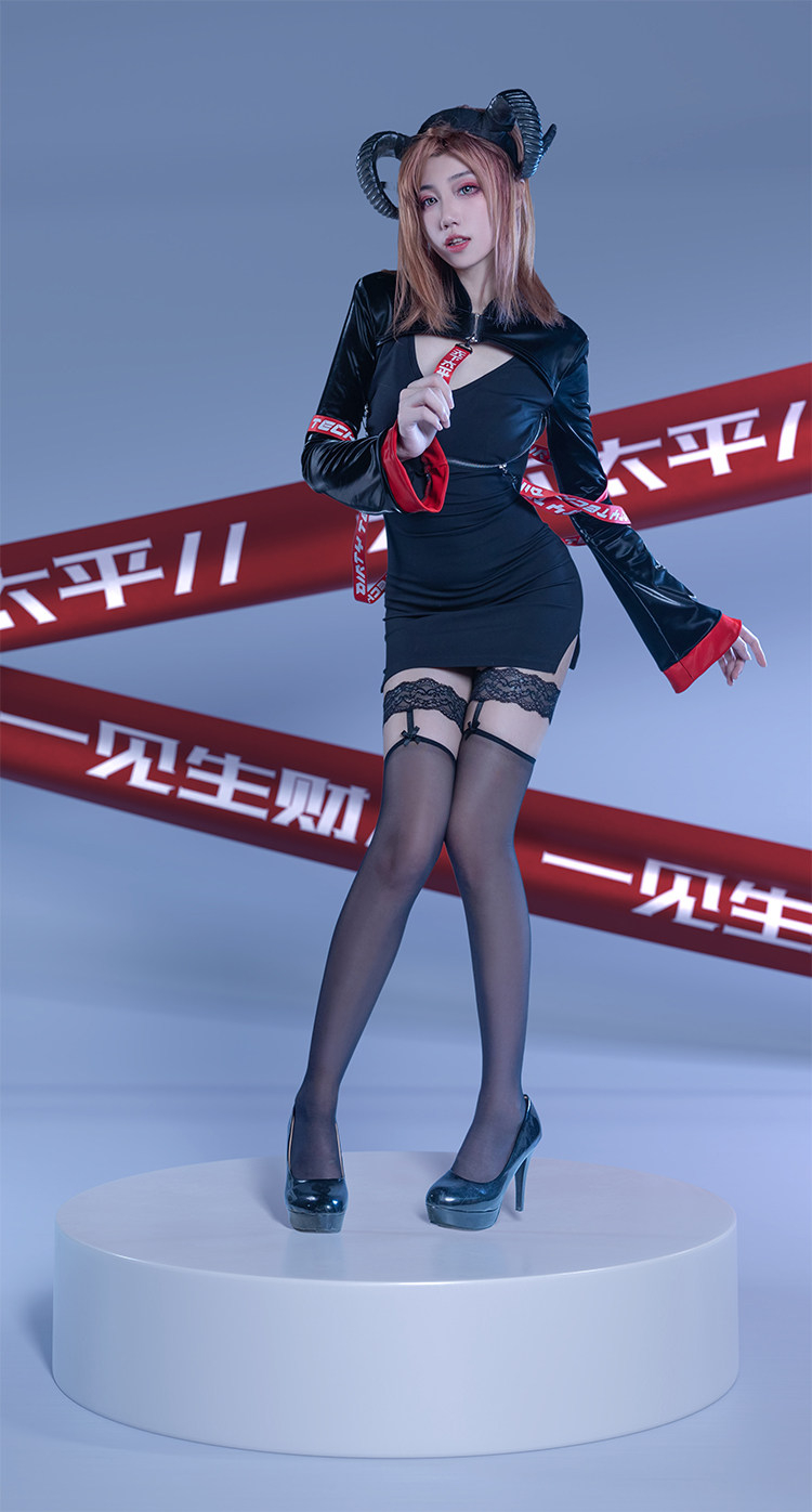 ブラック/ホワイト　タイトスカート　コスプレ衣装-17